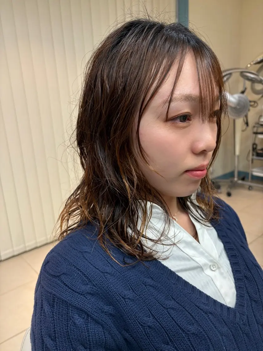 ミディアム パーマ ミディアムパーマ カット パーマ 朝生 海都のヘアスタイル