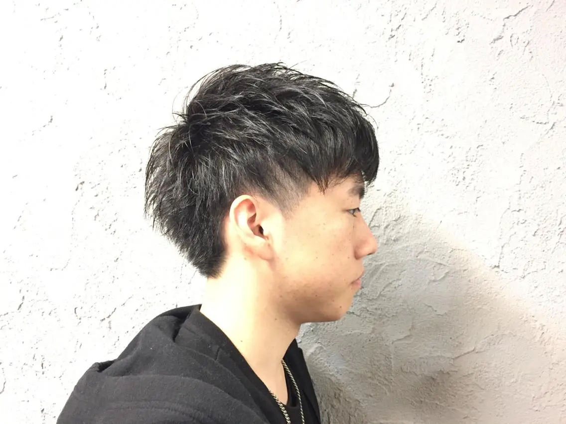 ショート メンズ 刈り上げ 水野 魁人のヘアスタイル