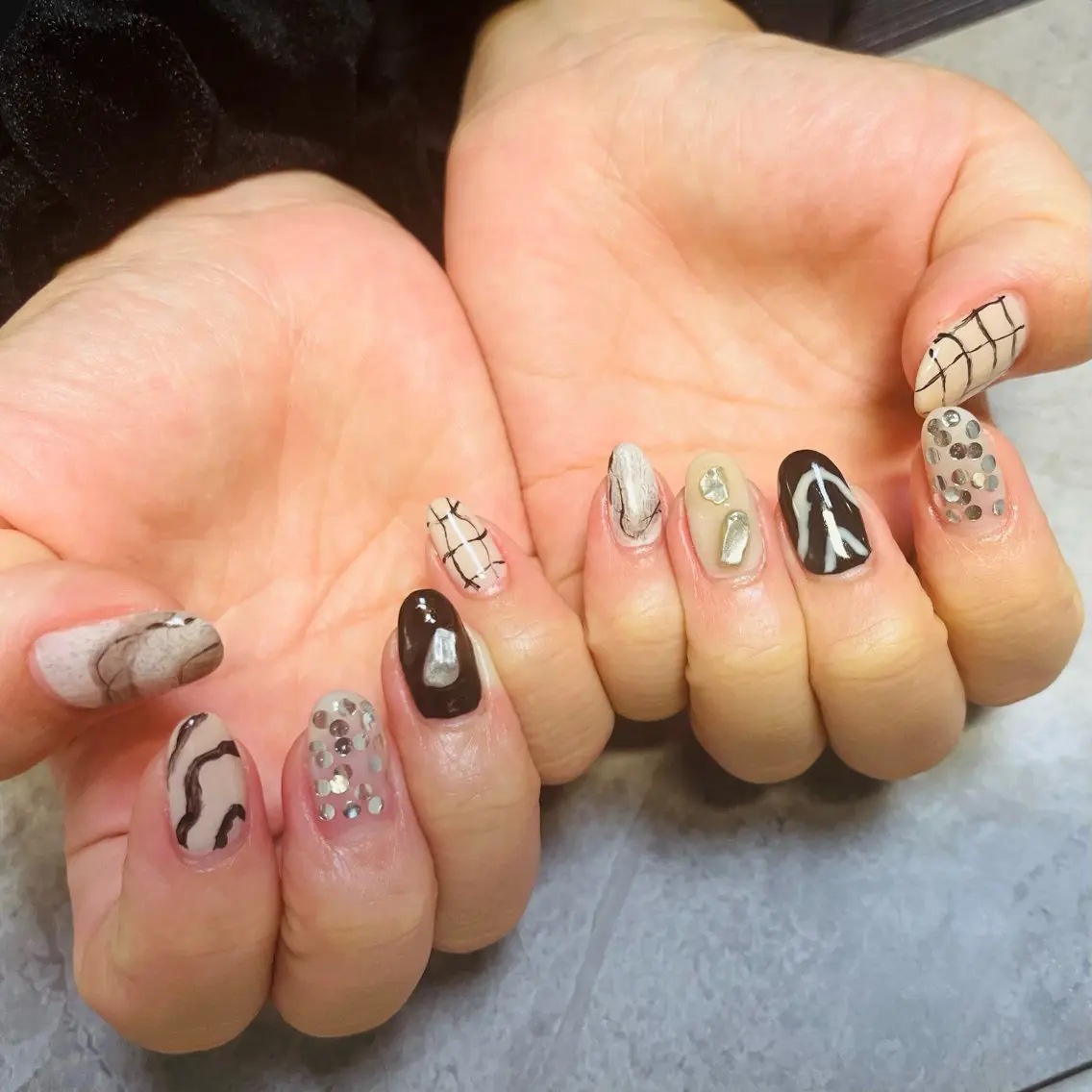 ネイル メンズネイル ニュアンスネイル ハンドネイル ハンドケア ベテランネイル cnc nailのネイルデザイン