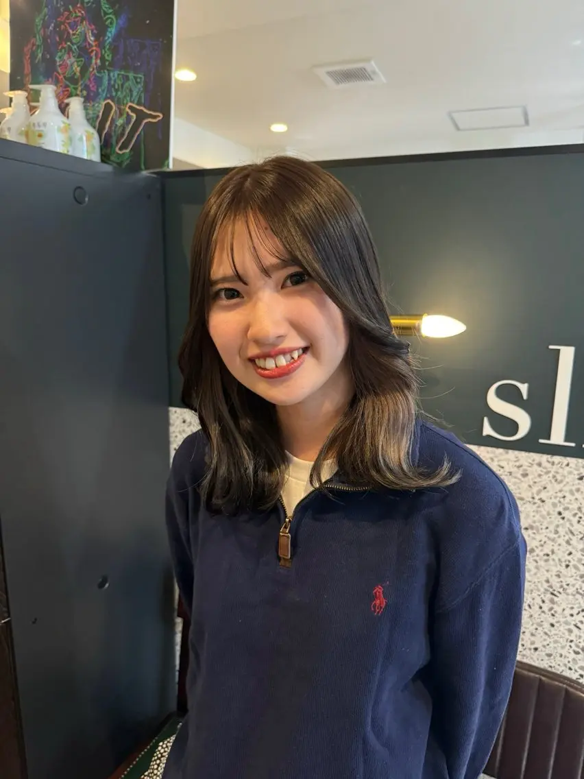 ミディアム ハイトーン🎀 MIYU💖のヘアスタイル