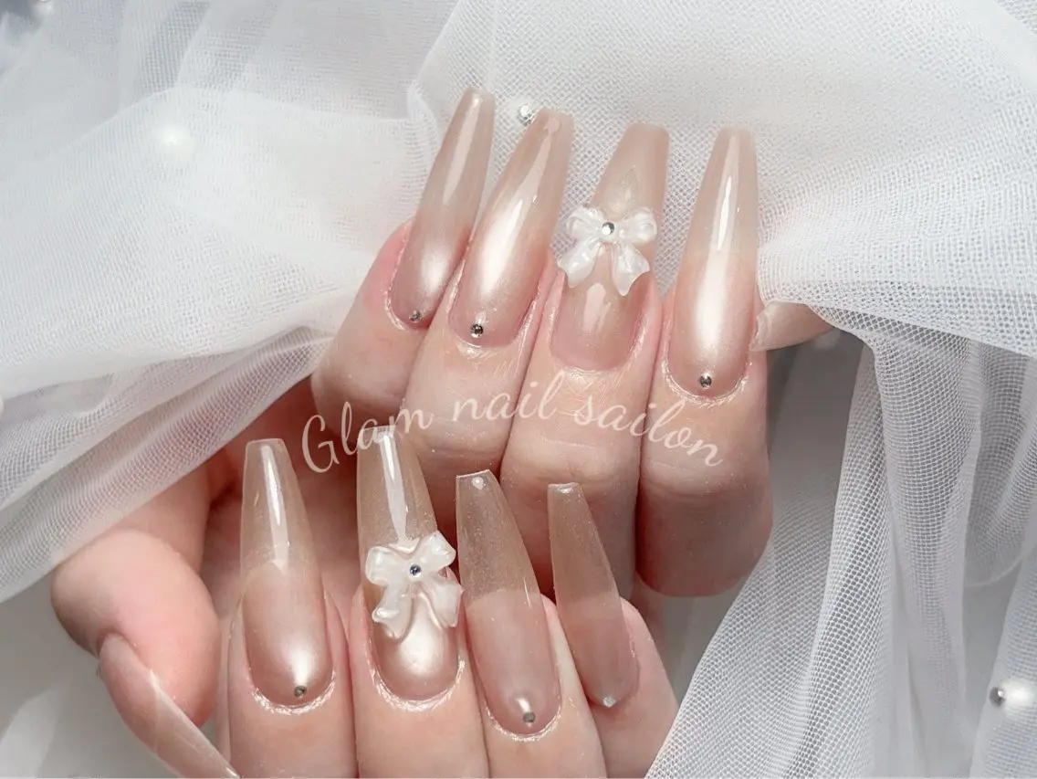 ネイル ハンドネイル エツメ💅 長さ出し🎀デザインのネイルデザイン