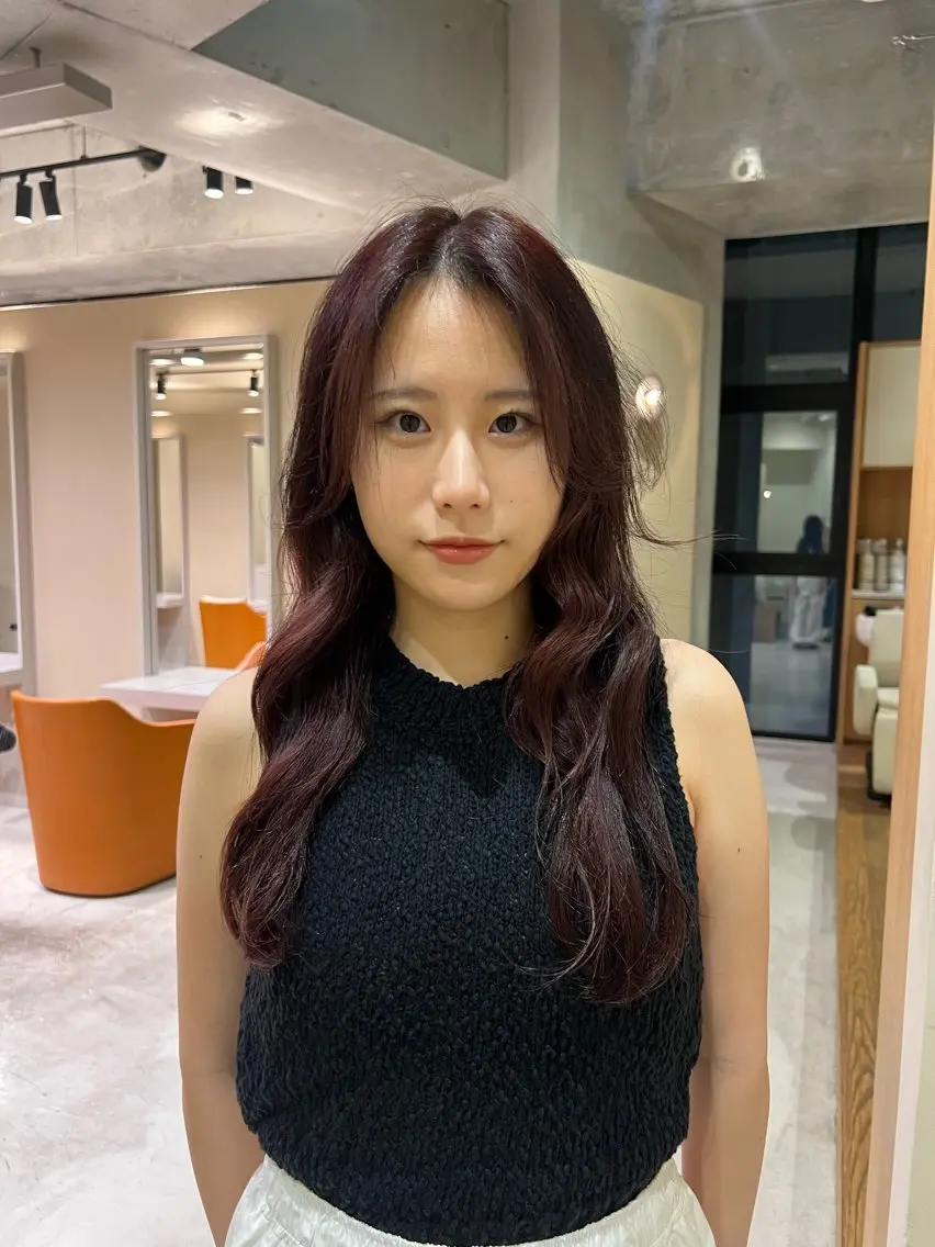 ロング レイヤーカット NERO加藤木麻彩のヘアスタイル