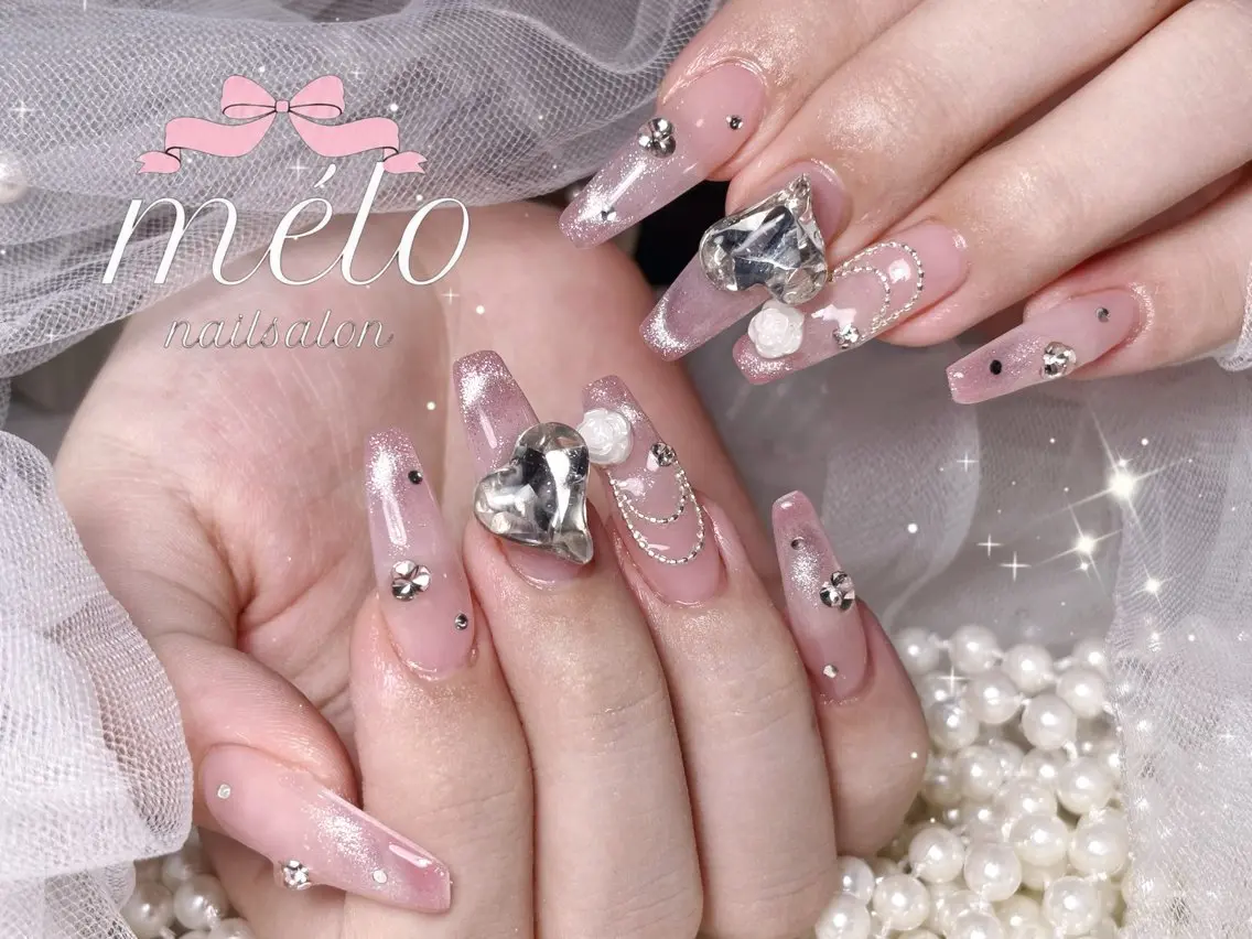 ネイル ハンドネイル Nailsalon mélo ももか🩷のネイルデザイン