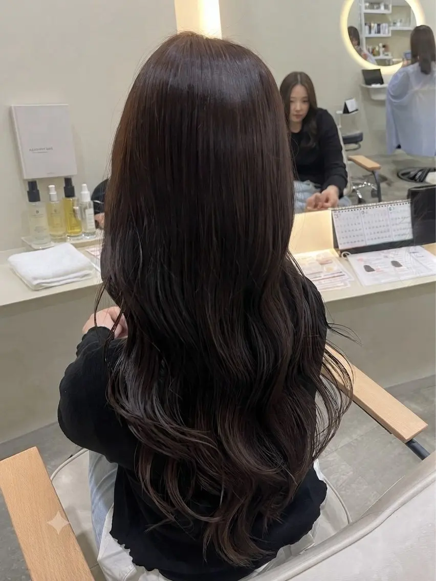 ロング カラー 吉田 幸季のヘアスタイル