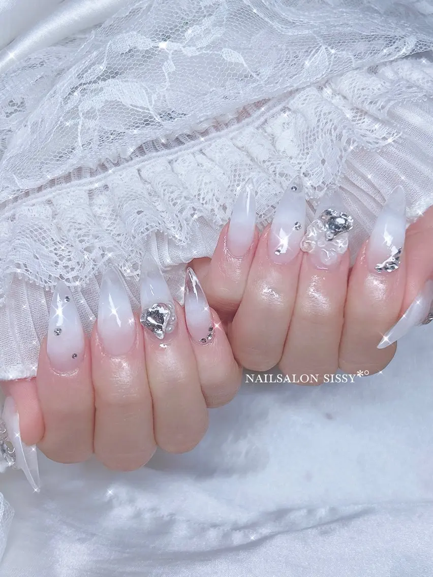 ネイル ハンドネイル sissy suzukaのネイルデザイン