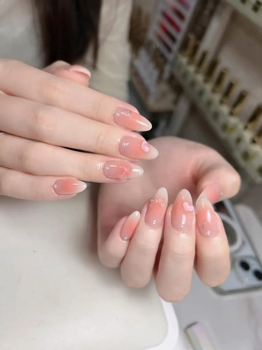 ネイル ハンドネイル Swan Nail Salonのネイルデザイン