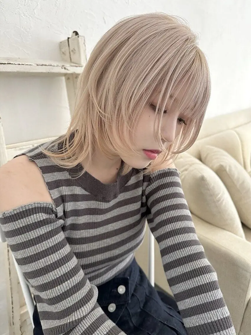 ミディアム 曲がる縮毛矯正✨️ パーマ🌀 晃哉‎のヘアスタイル