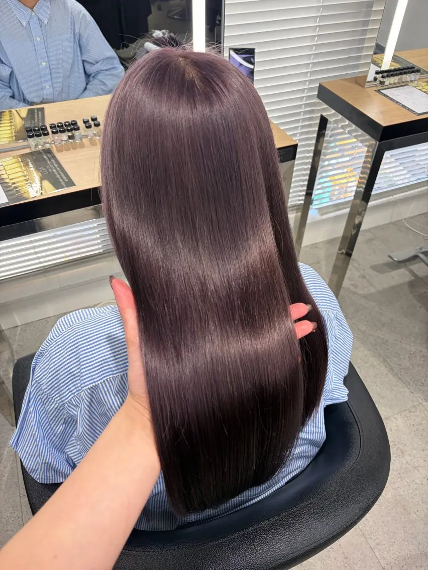 ロング カラー ブリーチ 髪質改善 トリートメント ヘアカラー 💗愛され暖色💗 ピンク/レッド💗のヘアスタイル