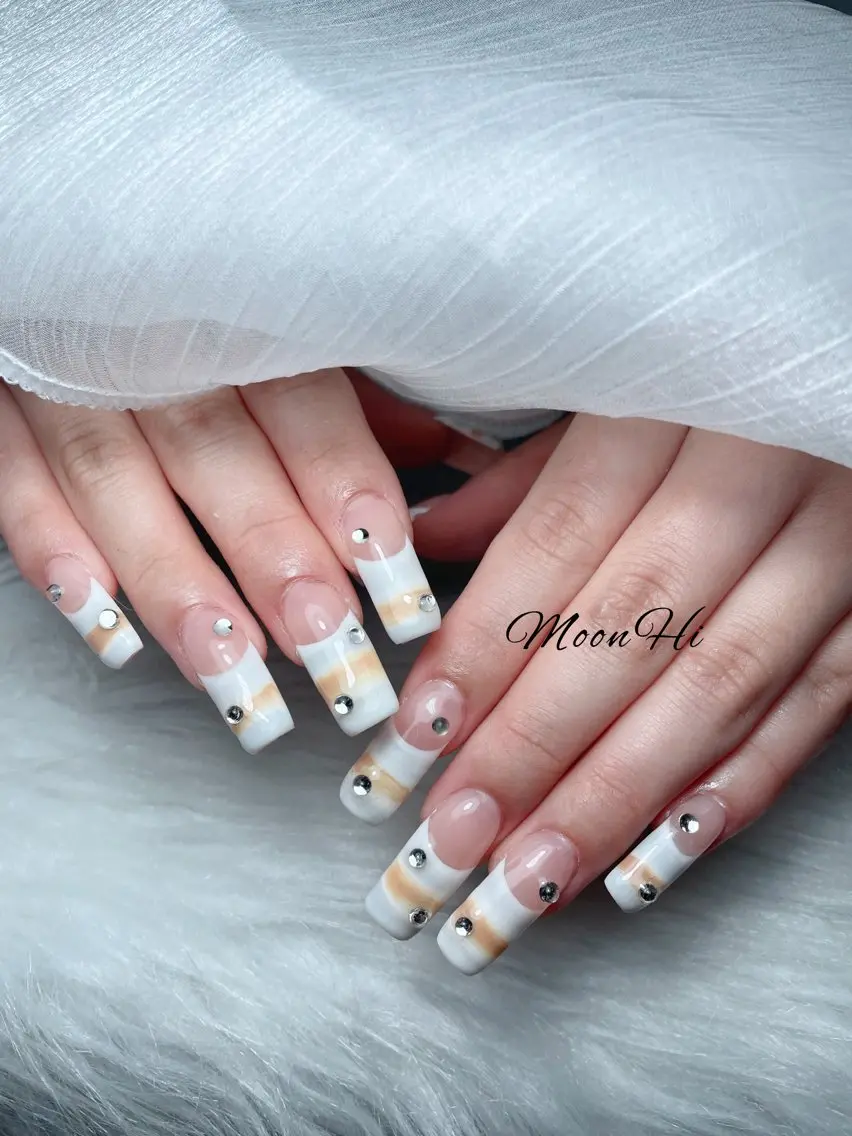 ネイル MoonHi Nail 朝霞台のネイルデザイン