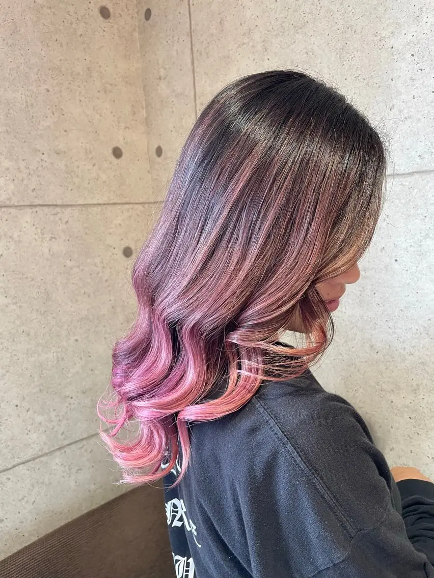 ロング 園田 彩音のヘアスタイル