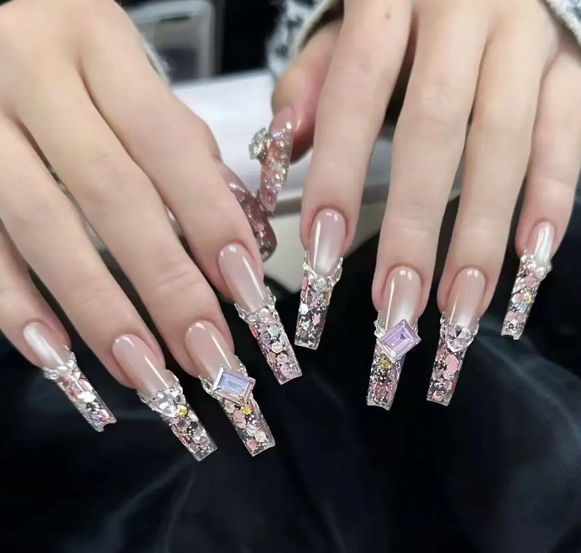 ネイル フラワーネイル フレンチネイル ジェルネイル ガラスフレンチ ハート ハンドネイル BabyYouMi nailのネイルデザイン