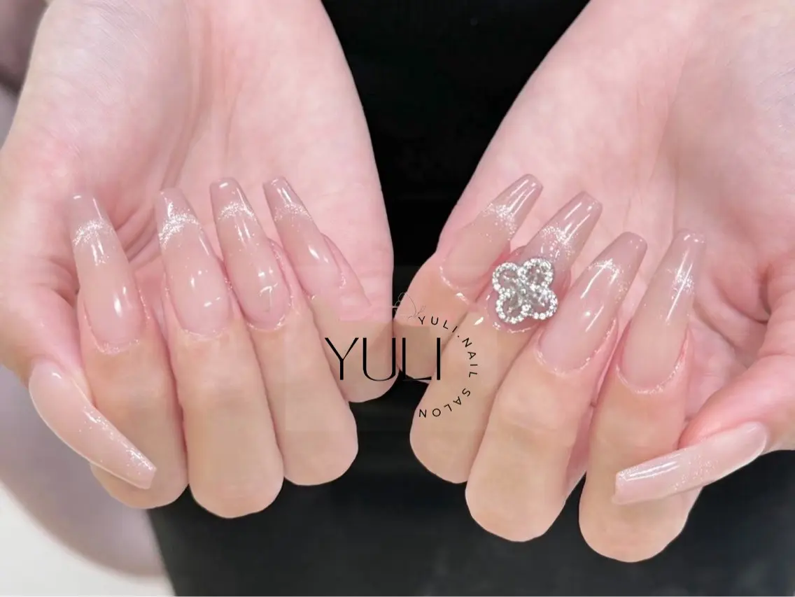 ネイル ハンドネイル 🎀YULI_ Nail 🎀新宿店のネイルデザイン