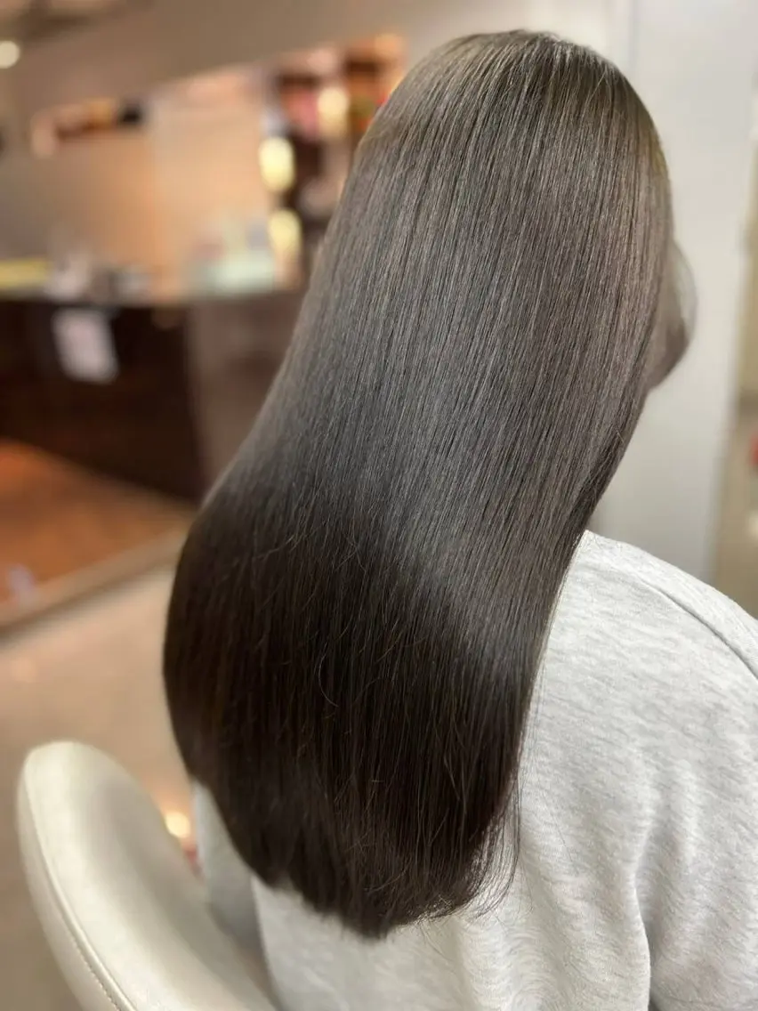 ロング カラー 中谷 幸音のヘアスタイル