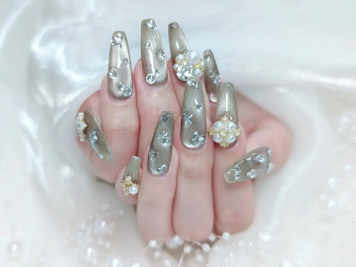 ネイル チークネイル 長さ出し フラッシュネイル フレンチネイル ジェルネイル Chouette Nailのネイルデザイン