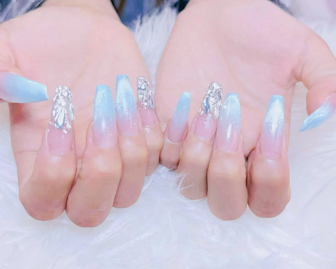 ネイル チークネイル 長さ出し フットネイル 韓国ネイル マグネットネイル ハンドネイル ハンドケア AN NAIL _HOAのネイルデザイン