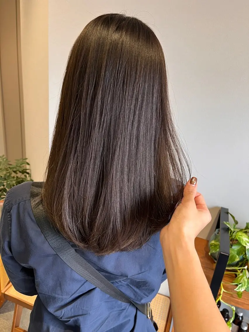 セミロング カット ヘアカラー 堀越 エリのヘアスタイル