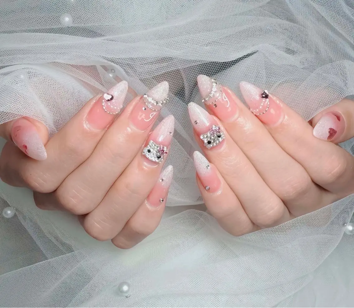 ネイル アートネイル 韓国ネイル 持ち込み ワンホンネイル ハンドネイル Lenie Nail Salonのネイルデザイン