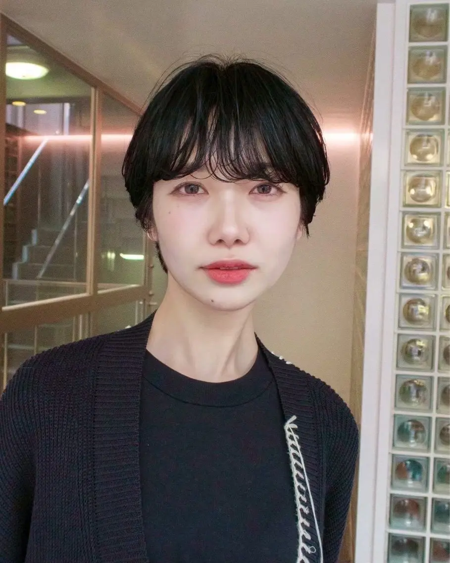 ショート ショートボブレイヤー 湯澤哲成のヘアスタイル