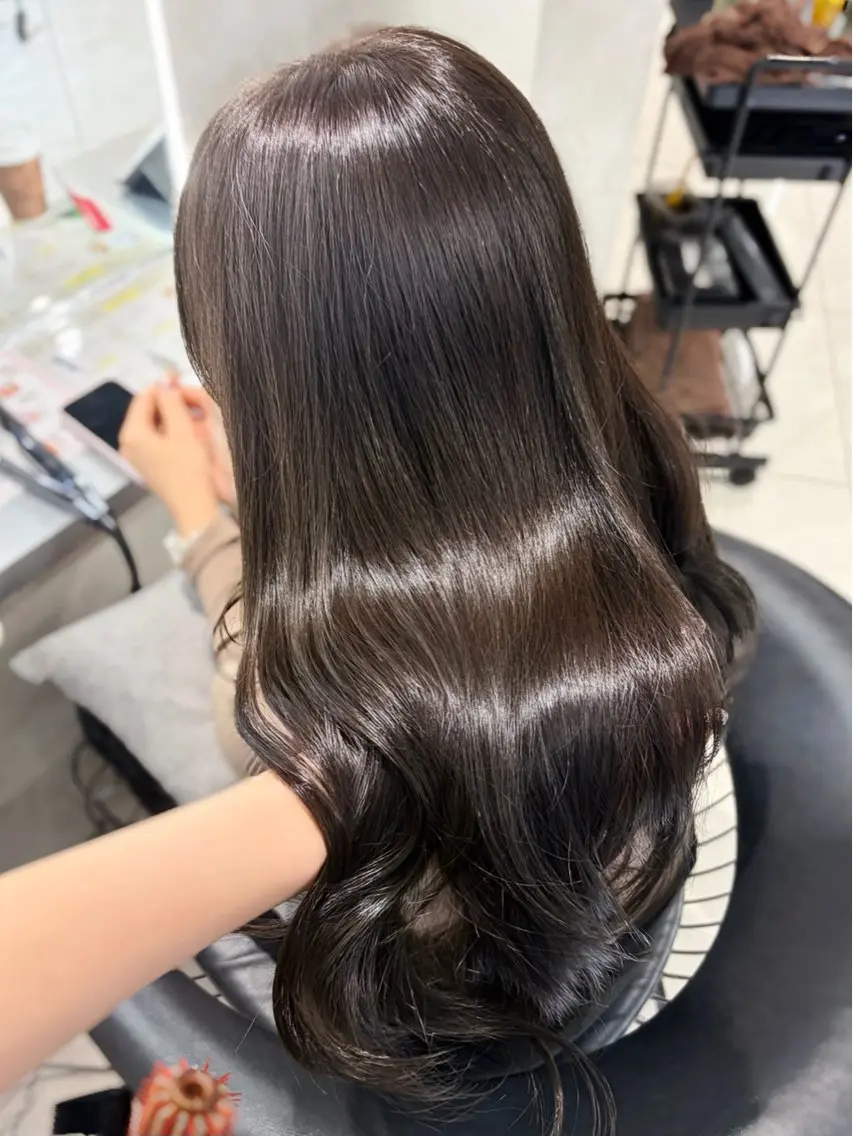 ロング カラー グレージュ ラベンダーカラー ラベンダーグレージュ ラベンダーグレー ヘアカラー トリートメント 韓国レイヤー×モテ髪 /MITSUKI🤍のヘアスタイル