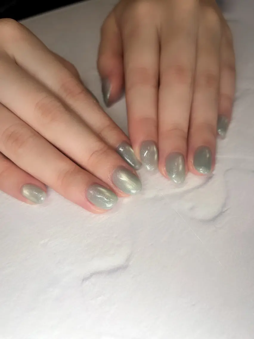 ネイル ハンドネイル li___nail 31のネイルデザイン