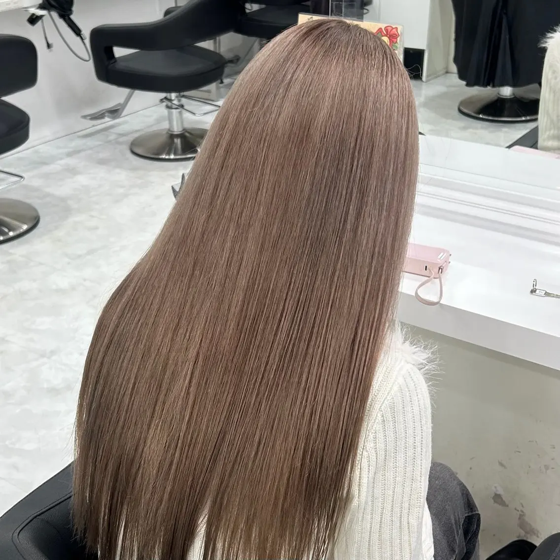 ロング カラー ヘアカラー トリートメント ベージュ🥣レイヤー 🎀Himari🎀のヘアスタイル