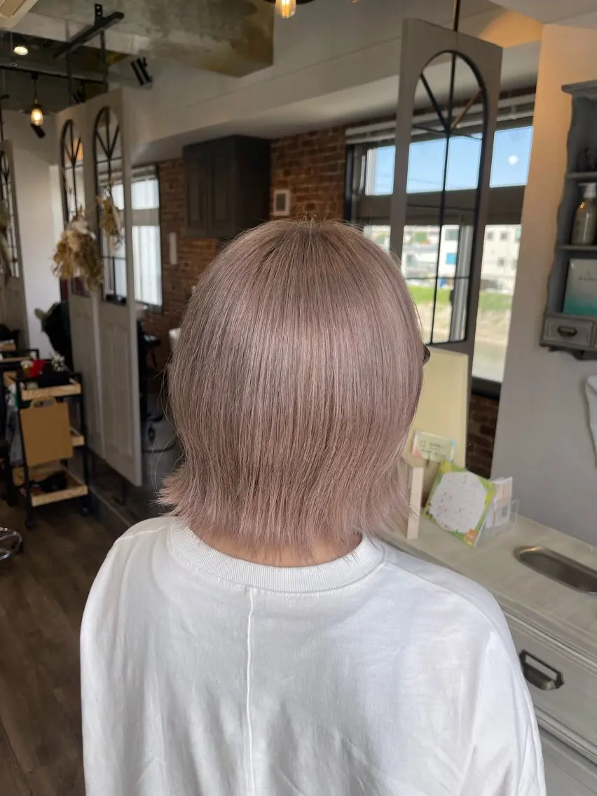 ミディアム カラー ヘアカラー Felice Erikaのヘアスタイル
