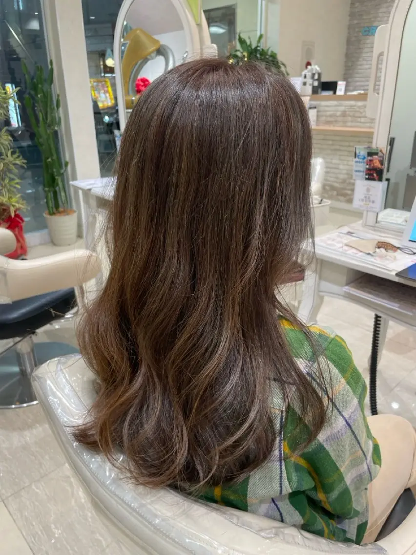カラー 韓国風ブラウンカラー 🤎京香🤎のヘアスタイル