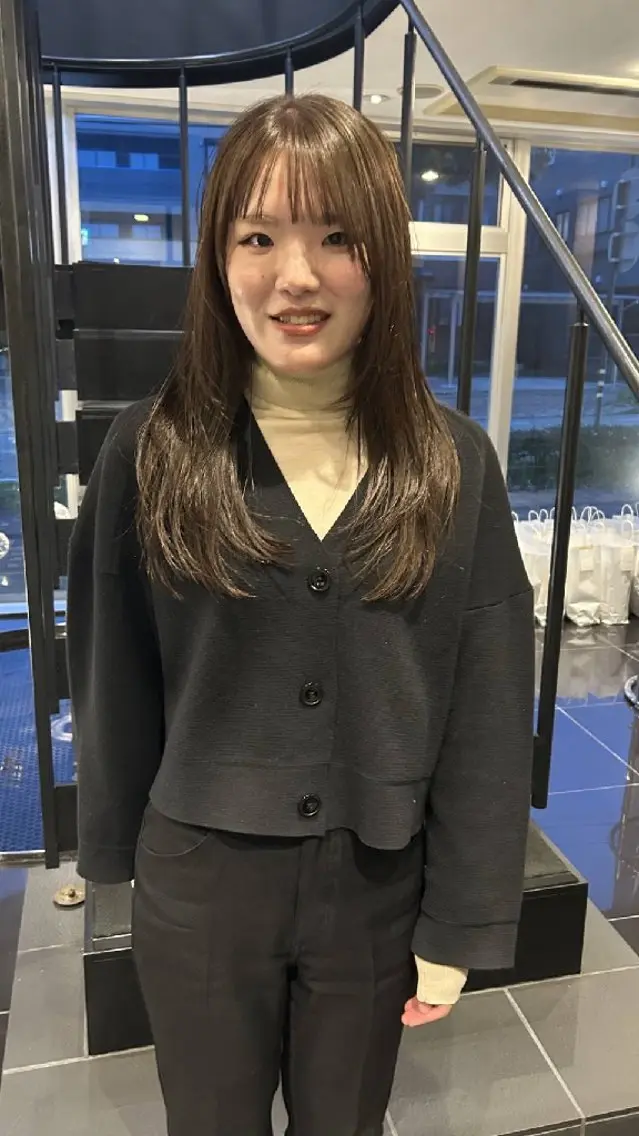 ロング レイヤーカット ロング 宮西 龍心のヘアスタイル