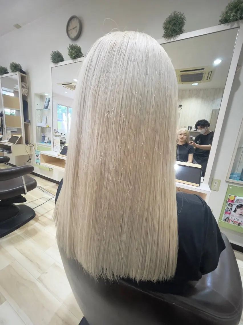 ロング カラー ブリーチ ブロンド 🌈派手髪ハイトーン 🌈鈴木亮太🌈のヘアスタイル