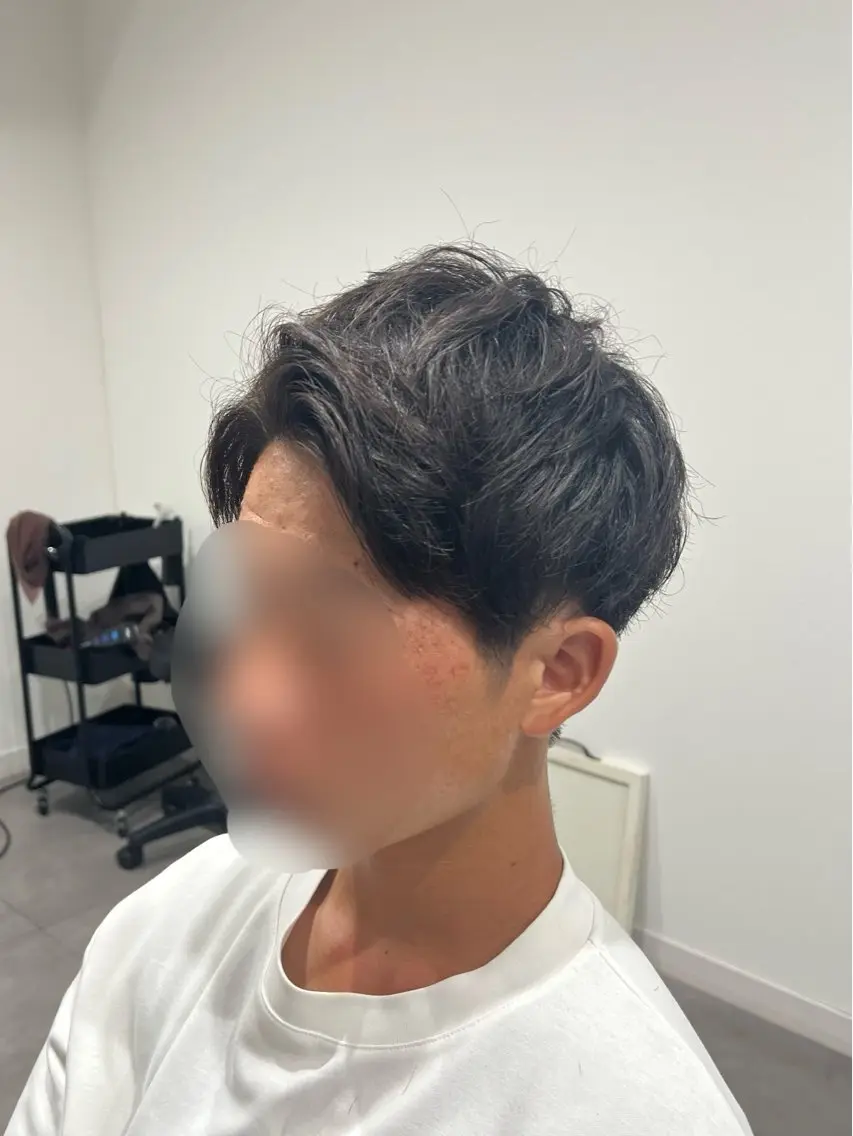 メンズ アップバング カット Dia ‎ アキヨシ ミユのヘアスタイル