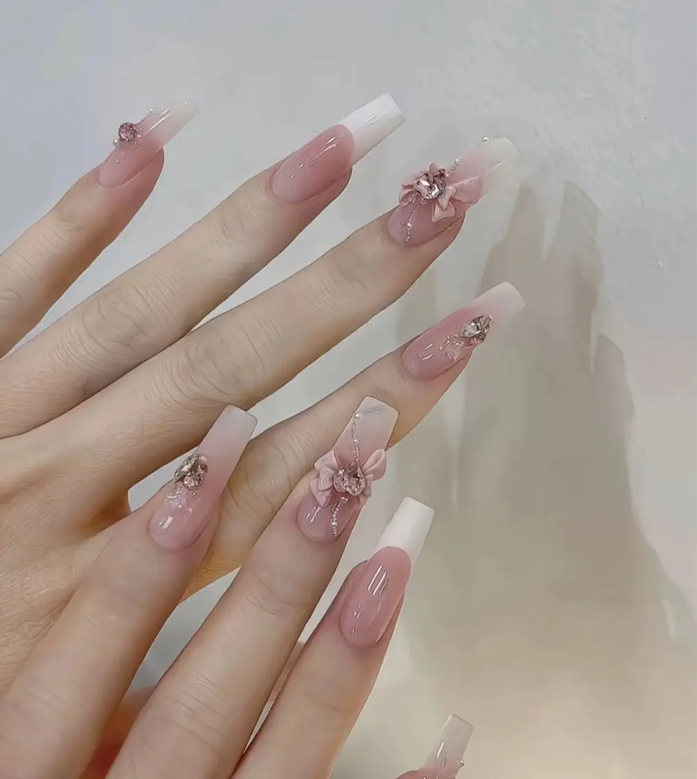 ネイル ハンドネイル D-BEAUTY Nailsalonのネイルデザイン