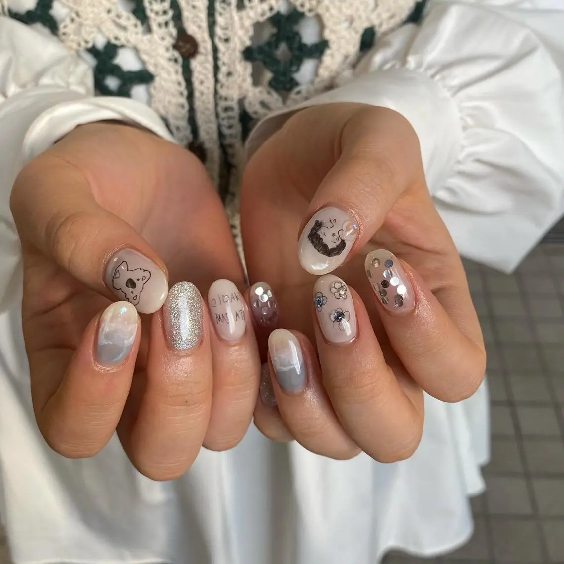 ネイル 栗林 実莉のネイルデザイン