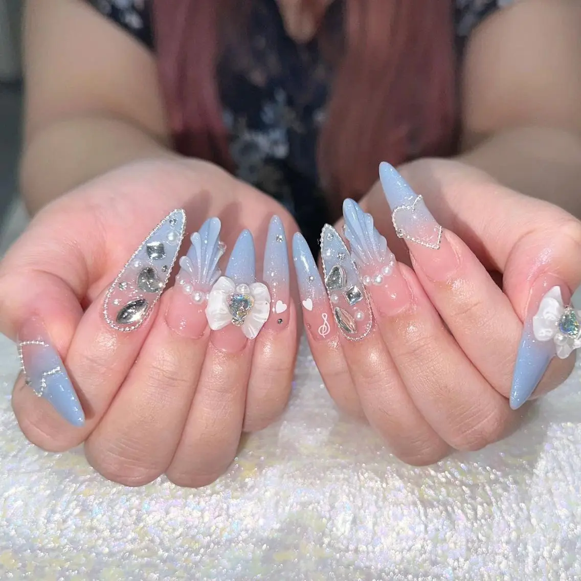 ネイル アートネイル 長さ出し ネイルチップ Queen‘s なんのネイルデザイン