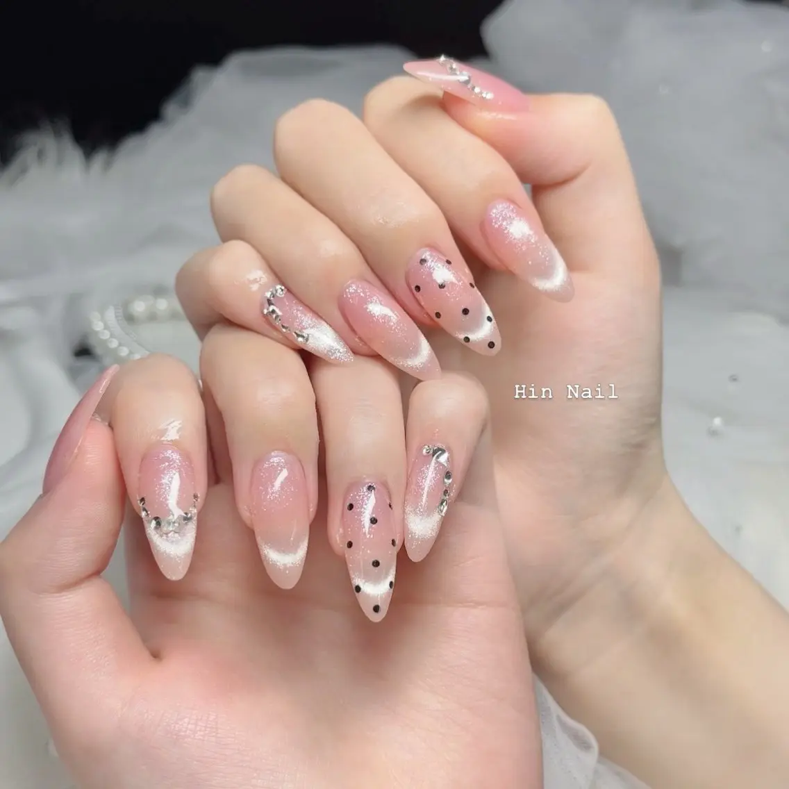 ネイル ハンドネイル HIN NAILのネイルデザイン