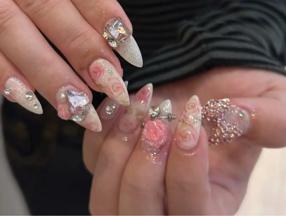 ネイル ハンドネイル NiJi Nailsのネイルデザイン