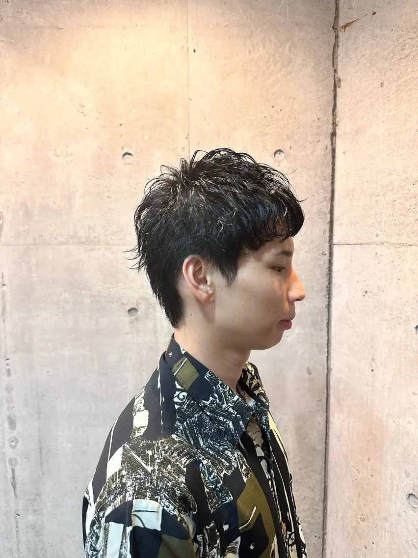 ショート パーマ メンズ スパイキーショート ショートヘア 🔥メンズカラー🔥 セヤシュウヘイのヘアスタイル