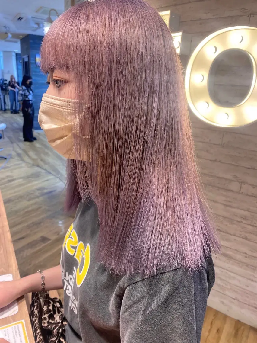 カラー グレージュ ラベンダーカラー ラベンダーグレージュ ラベンダーグレー 中村 彩夏のヘアスタイル