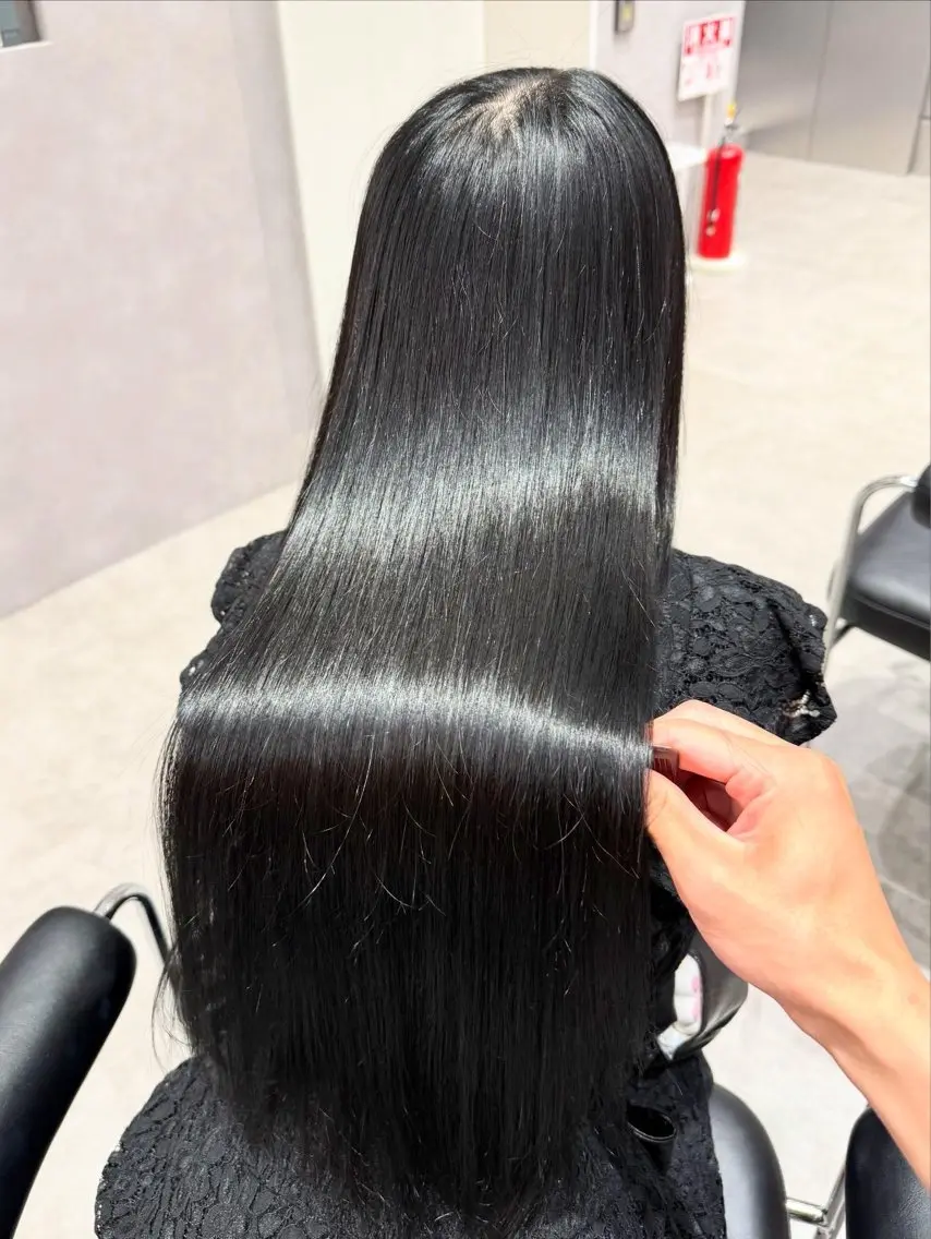 ロング カラー パーマ ヘアアレンジ 髪質改善 縮毛矯正 トリートメント ストレートパーマ 縮毛矯正/髪質改善/ ブリーチ毛/木元渓太のヘアスタイル