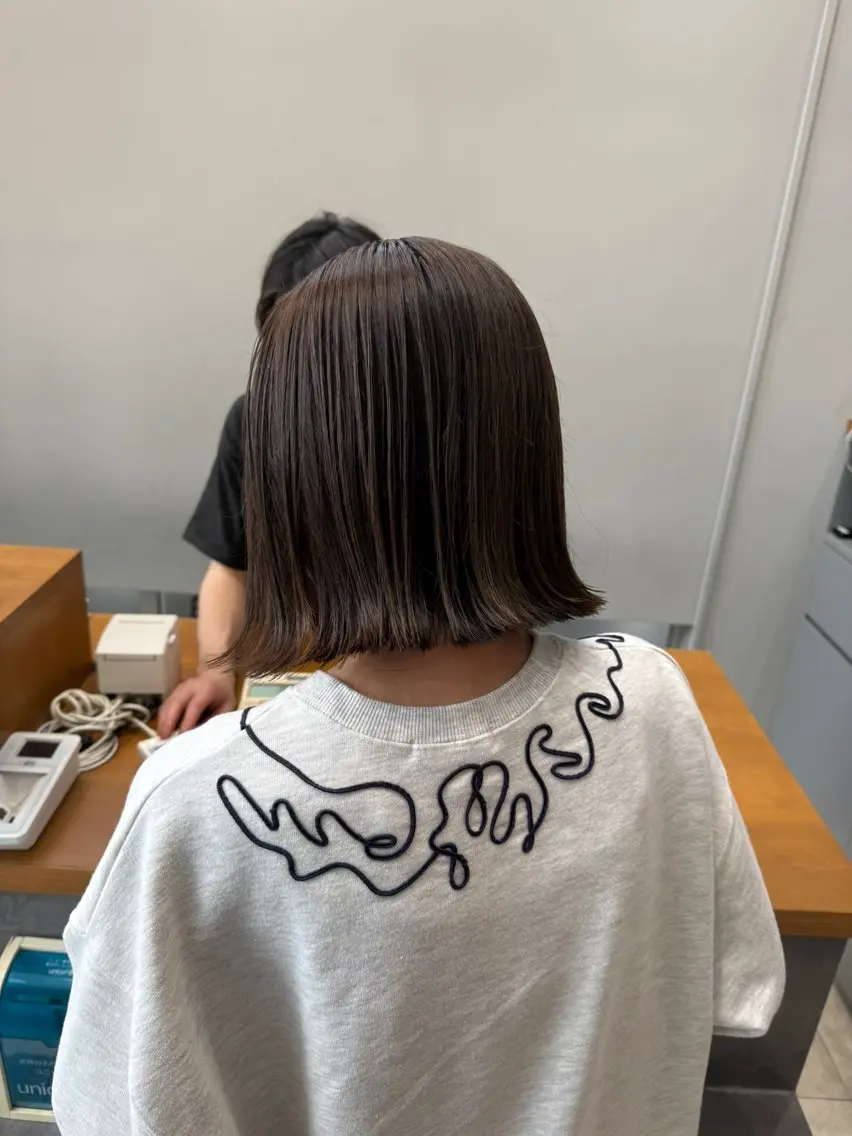 ショート カラー 切りっぱなしボブ ボブ カット ヘアカラー 富原崇太/高畑/中川 /透明感カラーのヘアスタイル