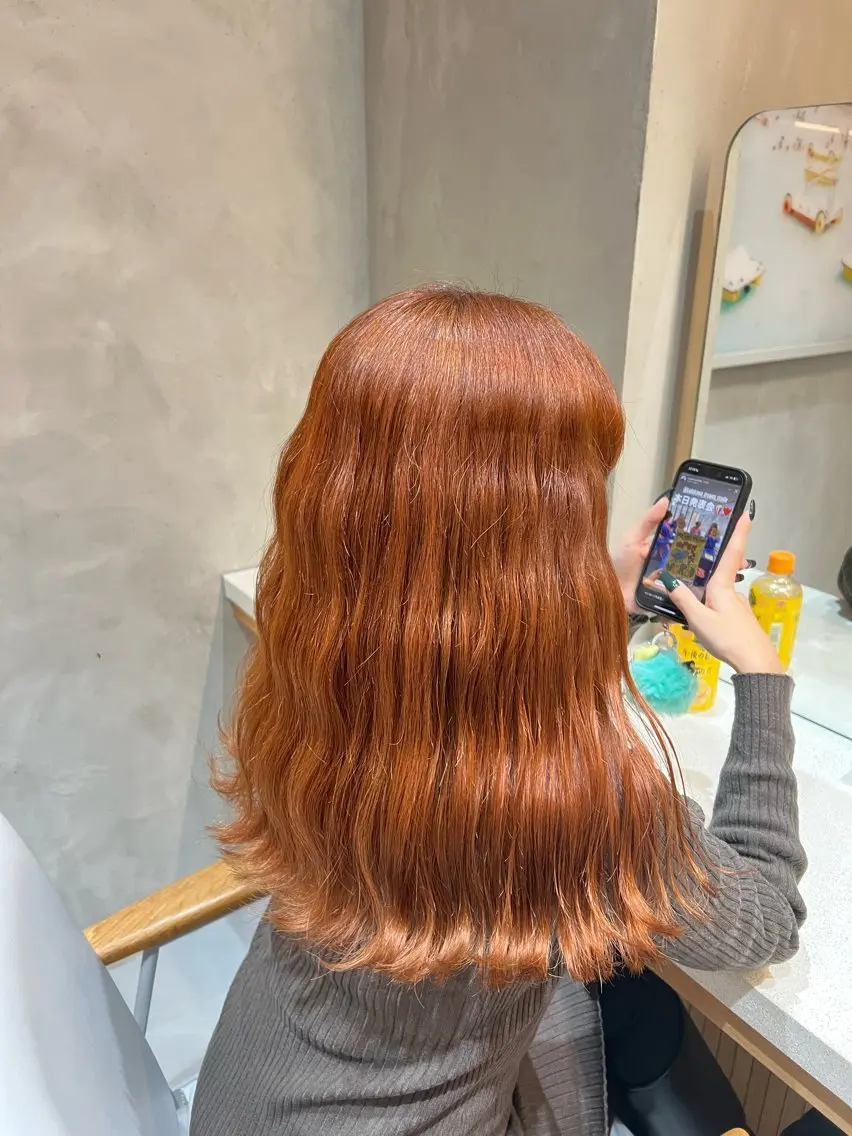 ロング カラー 🦄今西 利音🦄のヘアスタイル