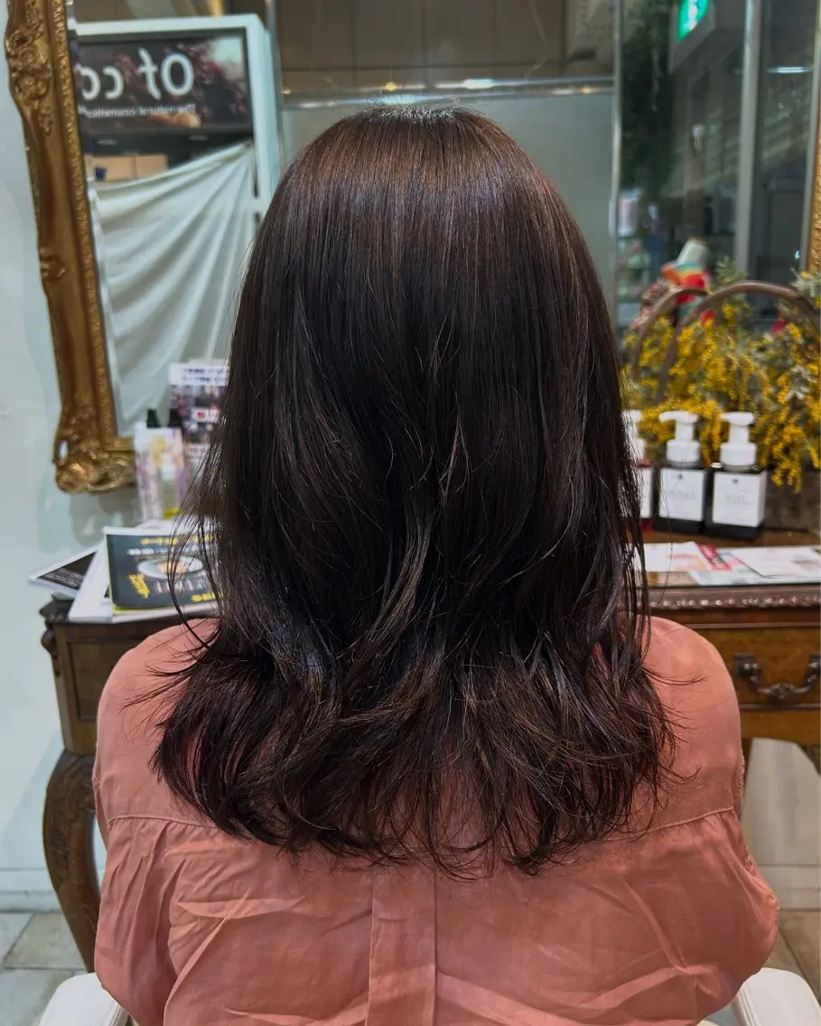 ミディアム カット タテイシ アサノのヘアスタイル