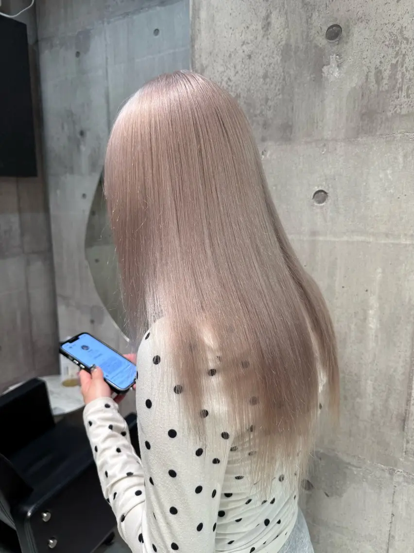 ロング カラー ベージュカラー ブリーチ ブロンド ピンクカラー ヘアカラー 【🥀履歴修正🥀】 ハイトーン職人/拓真のヘアスタイル