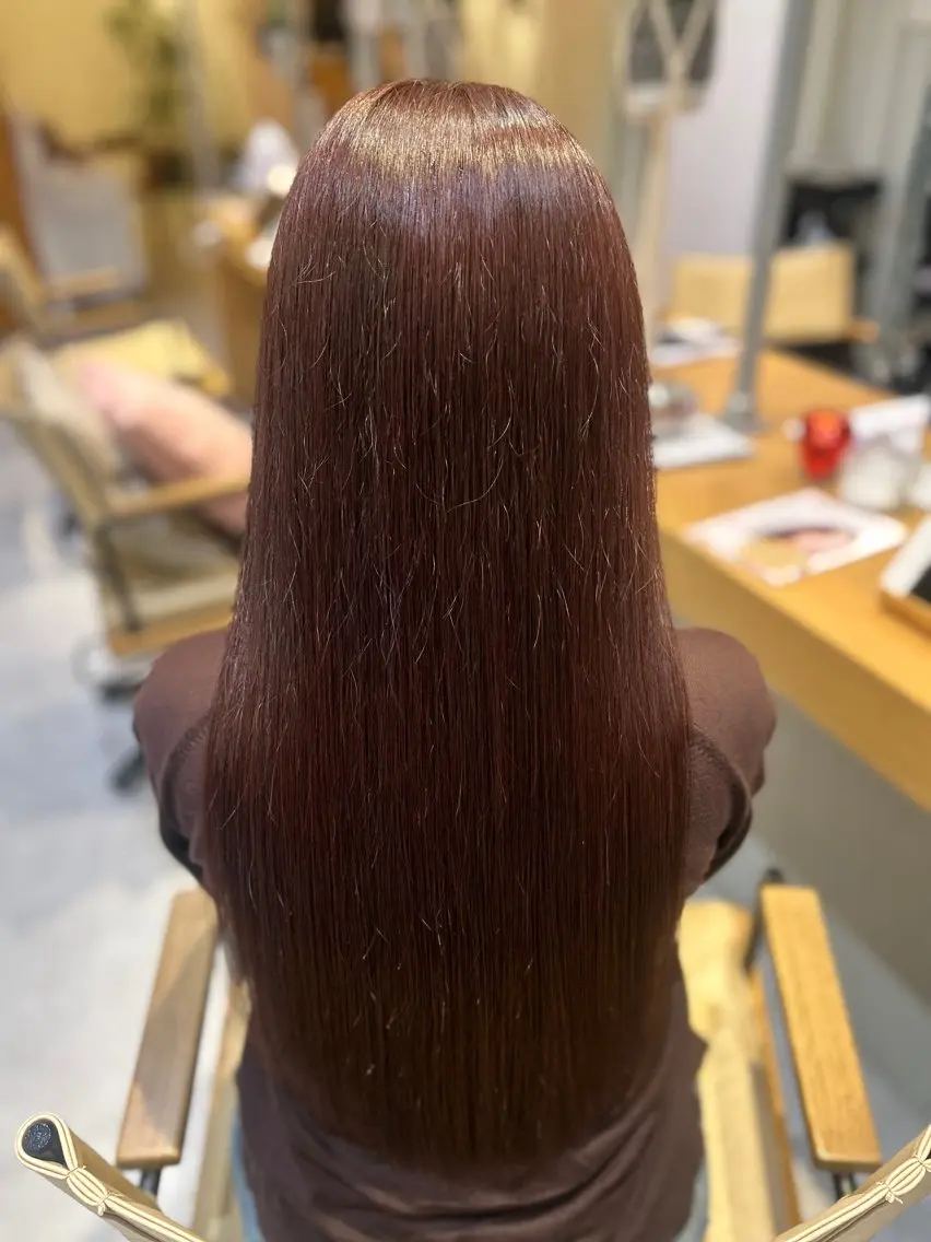 ロング 縮毛矯正 トリートメント ヘアカラー kanako / 宝塚 /カラーモデルのヘアスタイル