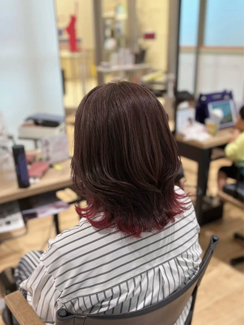 ミディアム カラー カット ヘアカラー 滝口 瑞季のヘアスタイル