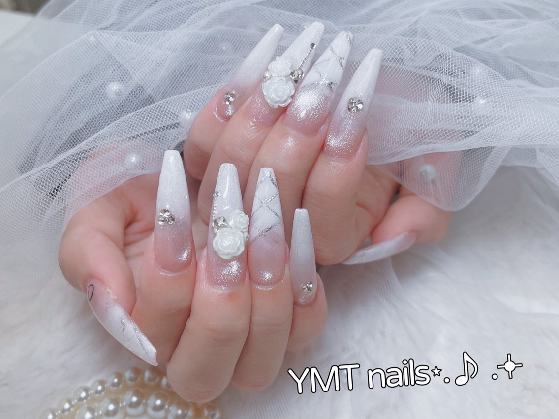 ネイル ハンドネイル mochi nailsのネイルデザイン