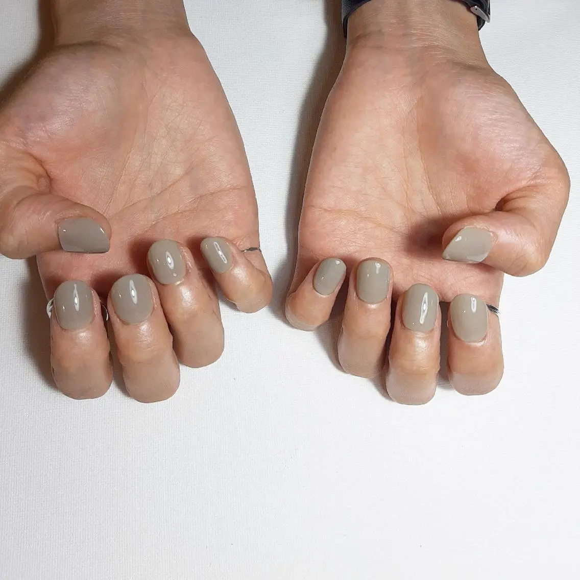 ネイル ワンカラーネイル ネイルチップ owlnail /持込みデザイン専門のネイルデザイン
