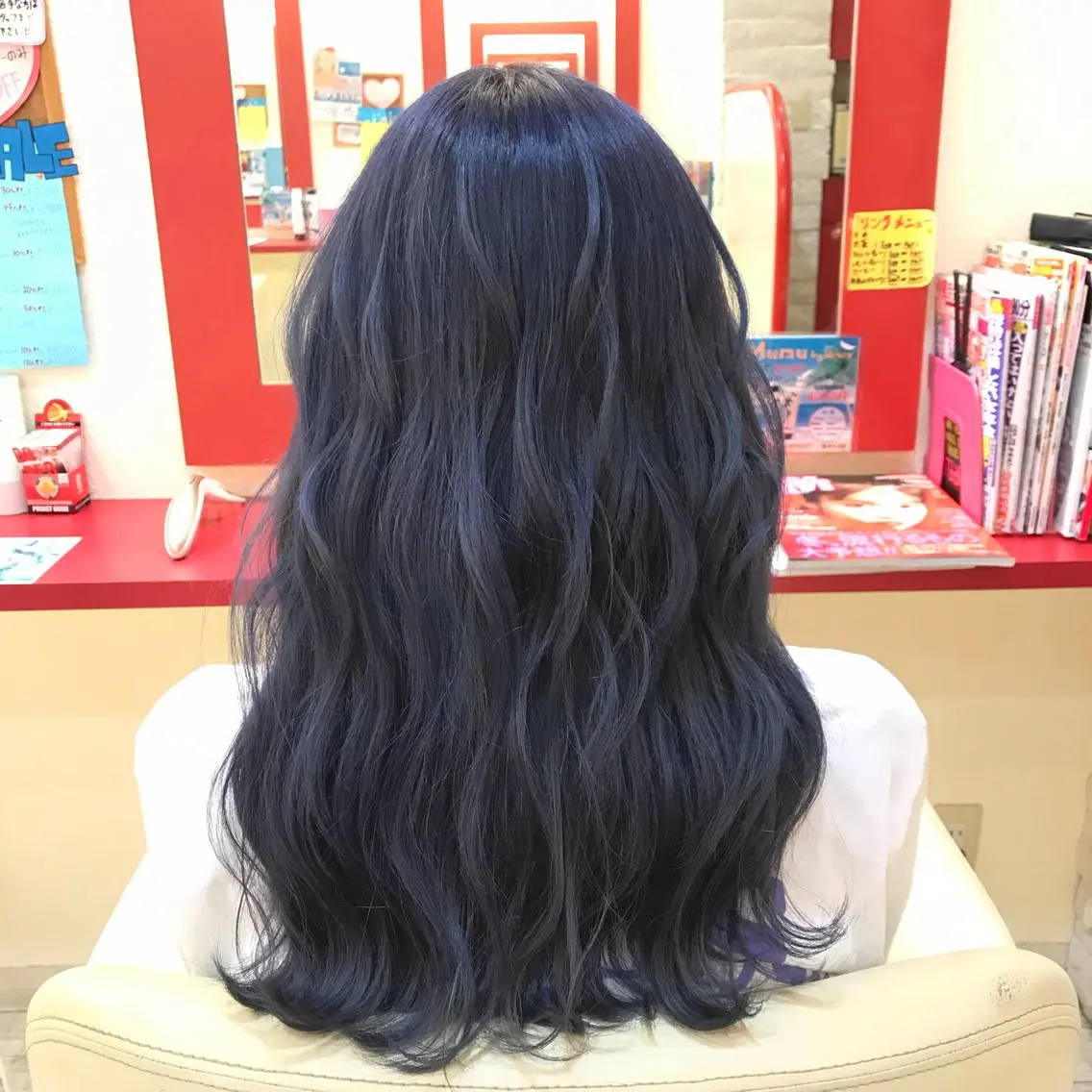 ロング カラー ネイビーカラー 櫻井 なんなのヘアスタイル