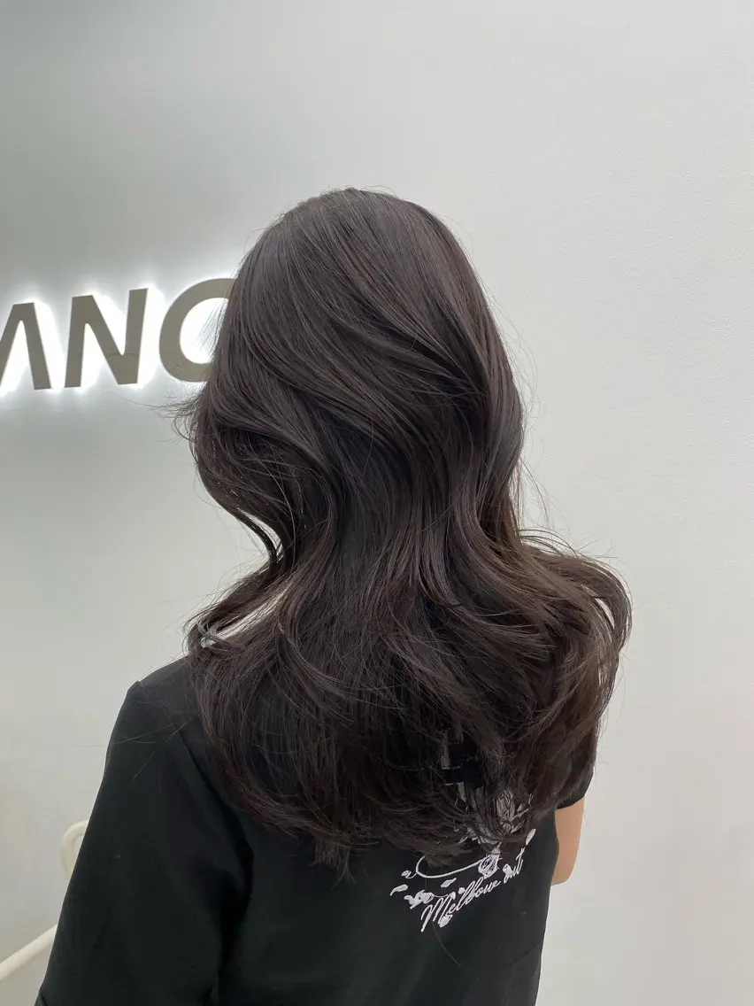ロング カラー ヘアカラー ヘアセット 上品モテヘア🩶 karen🩶のヘアスタイル