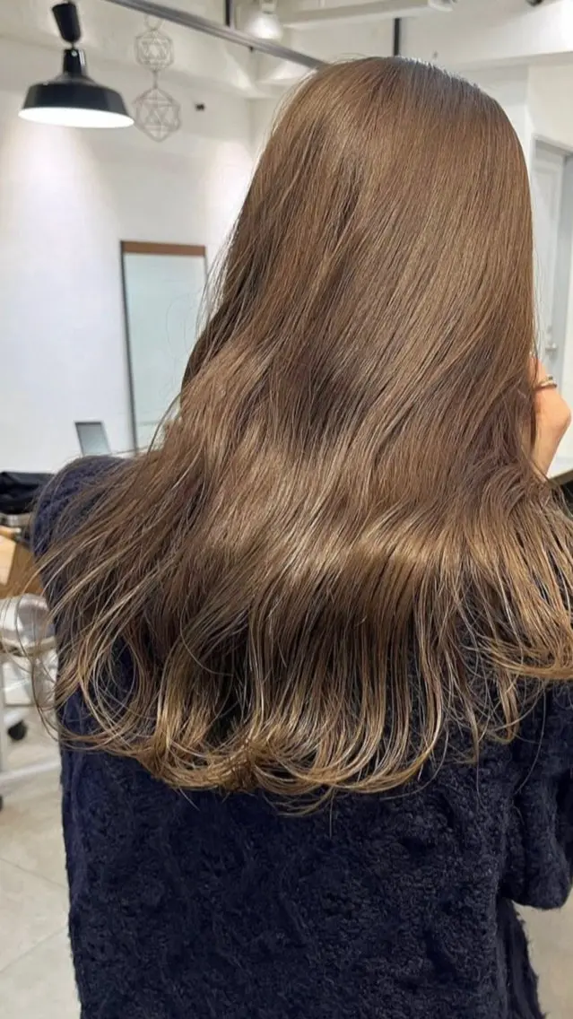 ミディアム カラー カット ヘアカラー トリートメント オリーブ/縮毛♡ Natsuno🩰のヘアスタイル