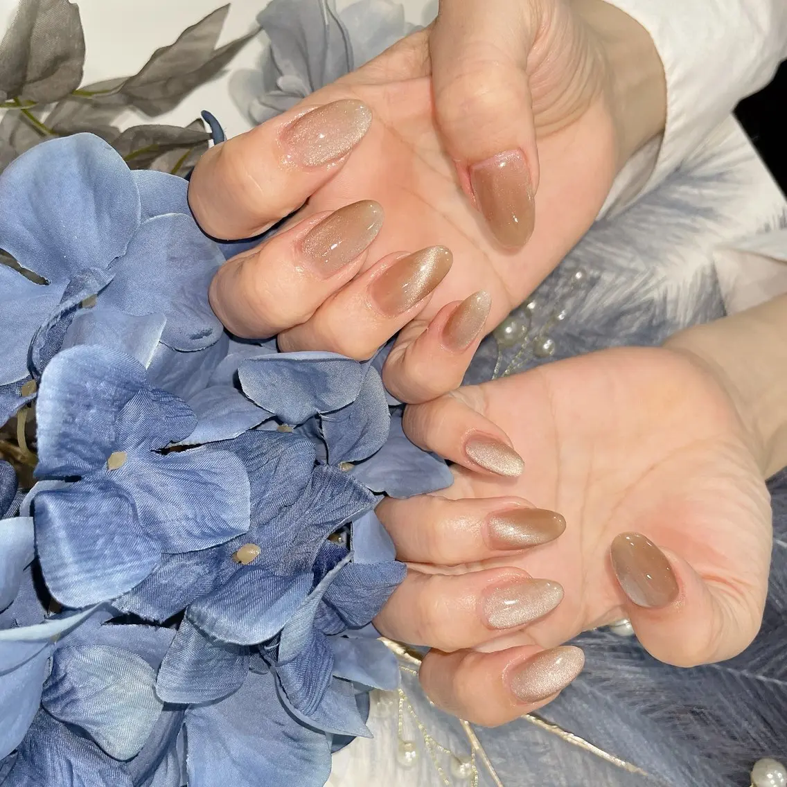 ネイル マグネットネイル オフィスネイル シンプルネイル ハンドネイル Nail salon CHARMY♡のネイルデザイン